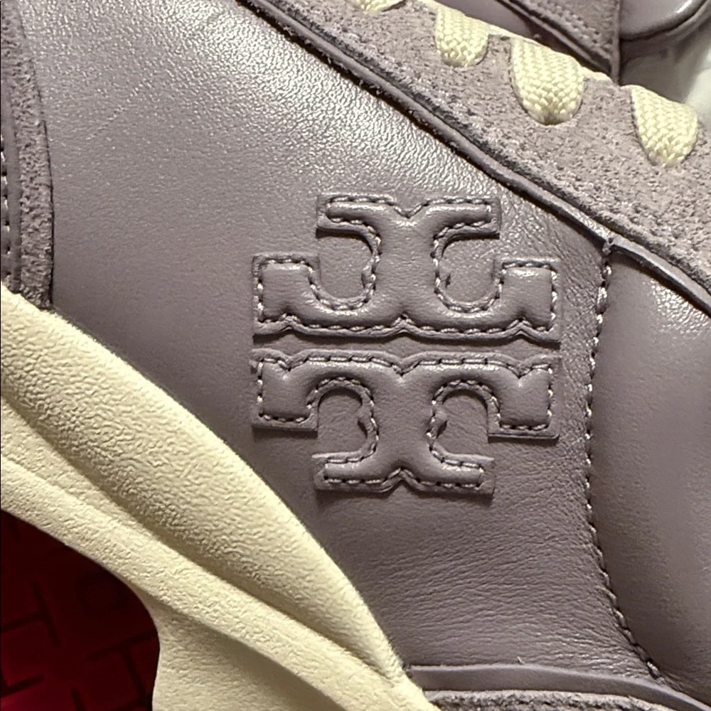 Tory Burch Sneaker